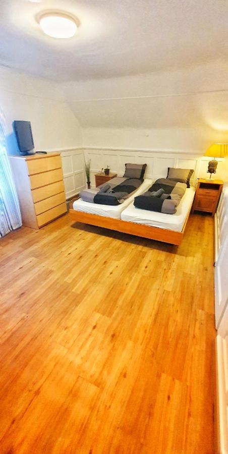 Sensi Living Station Lejlighed Pfäffikon Eksteriør billede
